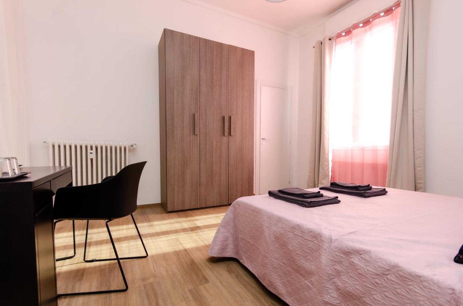 Pink Room — Photos 1